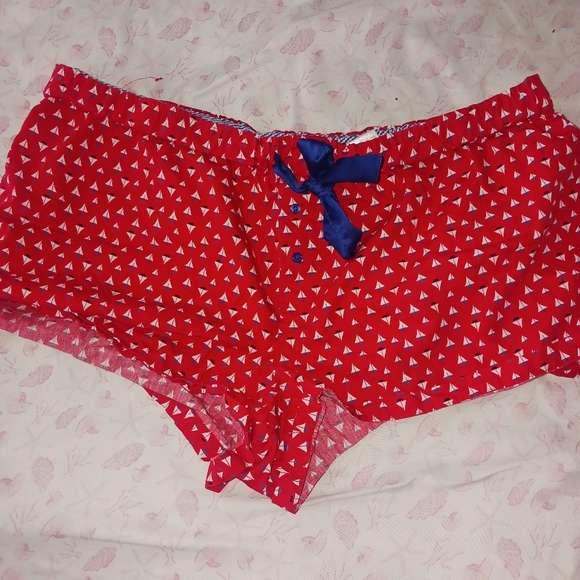 Red Patterned Shorts - Picture 3 of 3